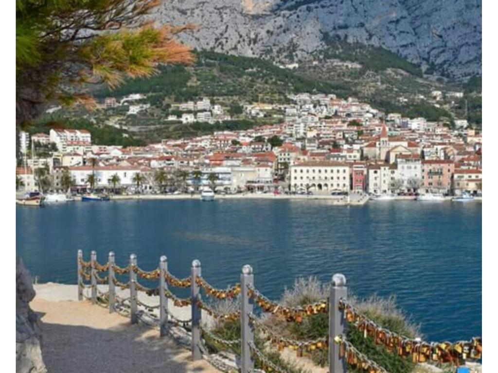 Apartments Elda Makarska Ngoại thất bức ảnh